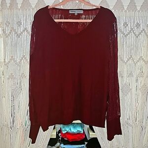 Brand New lightweight burgundy sweater